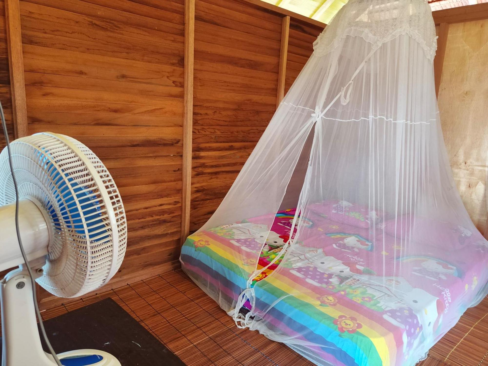 Sunset Homestay Besir Екстер'єр фото